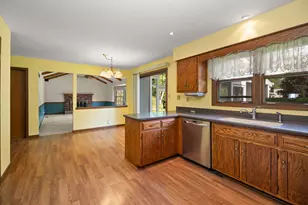 375 Nevada St, Frankfort, IL 60423 - Photo 10