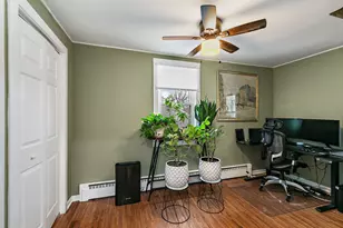 306 Johnson St, East Dundee, IL 60118 - Photo 10