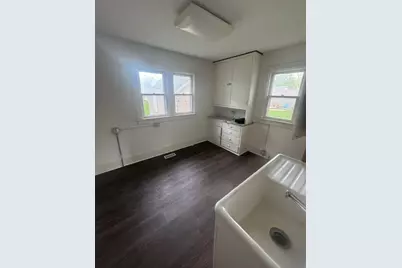 838 Spruce Street, Aurora, IL 60506 - Photo 8