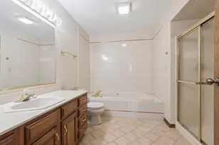 17800 Cameron Pkwy, Orland Park, IL 60467 - Photo 26