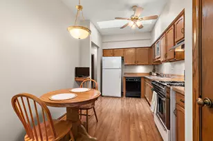 17800 Cameron Pkwy, Orland Park, IL 60467 - Photo 12