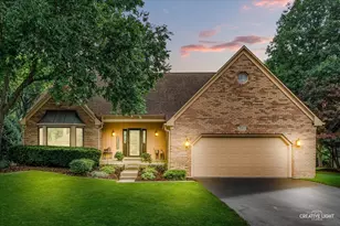 292 Winding Creek Dr, Naperville, IL 60565 - Photo 2