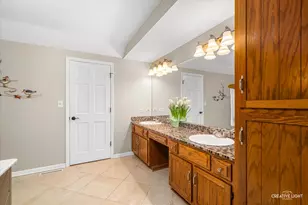 292 Winding Creek Dr, Naperville, IL 60565 - Photo 18