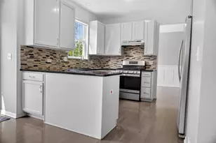 731 Sapphire Dr, Bolingbrook, IL 60490 - Photo 6