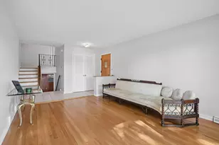 8538 N Oketo Ave, Niles, IL 60714 - Photo 6