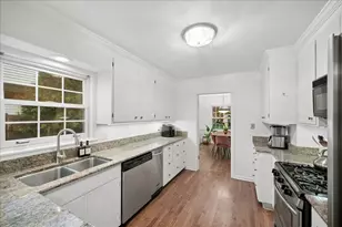 1105 Elm St, Winnetka, IL 60093 - Photo 16