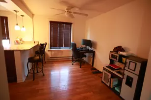 4550 W 57th St, Chicago, IL 60629 - Photo 4