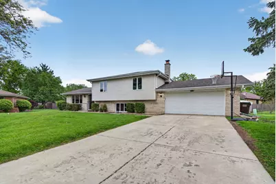 10818 Bryant Road, Mokena, IL 60448 - Photo 2