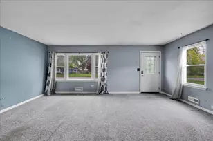 64 E Benton St, Oswego, IL 60543 - Photo 6
