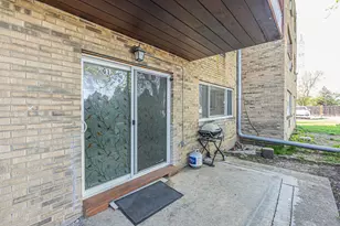 700 W Dempster St, Mount Prospect, IL 60056 - Photo 16