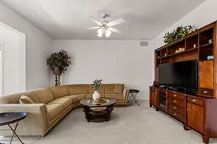 1808 Foxborough Ct, Champaign, IL 61822 - Photo 24