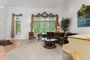 1808 Foxborough Ct, Champaign, IL 61822 - Photo 10