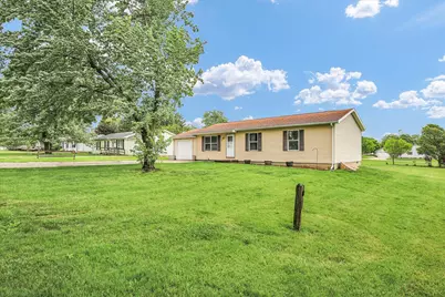 841 S High Street, Paxton, IL 60957 - Photo 4