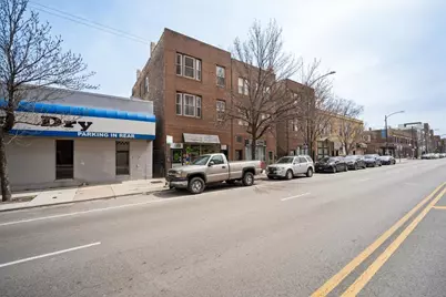 1047 N Western Avenue #1, Chicago, IL 60622 - Photo 2