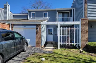 483 Rustic Dr, Wheeling, IL 60090 - Photo 1