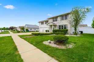 855 Magnolia Dr, Bourbonnais, IL 60914 - Photo 42