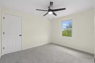 645 Suncrest Ct, Sherrard, IL 61281 - Photo 12