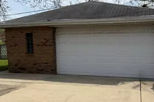 403 Morse Dr, Northlake, IL 60164 - Photo 2