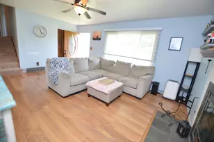 3206 W Hunter Path, McHenry, IL 60050 - Photo 4