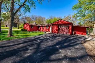 515 Forest Ave, Willow Springs, IL 60480 - Photo 2