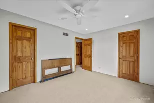 20 Wedgewood Dr, South Elgin, IL 60177 - Photo 12