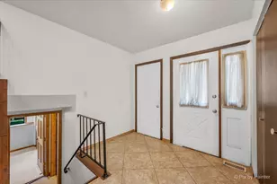 20 Wedgewood Dr, South Elgin, IL 60177 - Photo 2