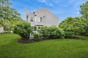 645 Chestnut Dr, Carol Stream, IL 60188 - Photo 22