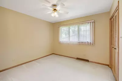 2630 Somerset Drive, Westchester, IL 60154 - Photo 10