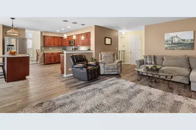240 Paradise Parkway, Oswego, IL 60543 - Photo 12