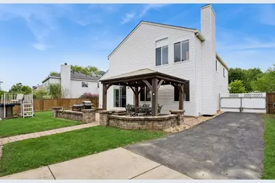 240 Paradise Parkway, Oswego, IL 60543 - Photo 32
