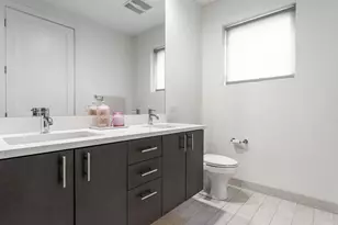 2495 N Milwaukee Ave, Chicago, IL 60647 - Photo 20