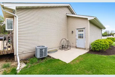 2383 N 4070th Road, Sheridan, IL 60551 - Photo 32