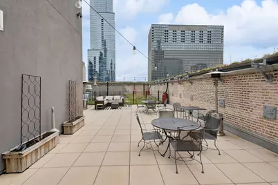 8 W Monroe Street #1209, Chicago, IL 60603 - Photo 22