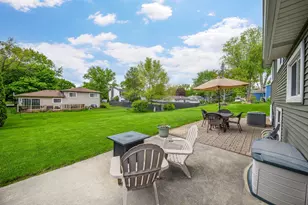 1174 Kent Ct, Wheaton, IL 60189 - Photo 16