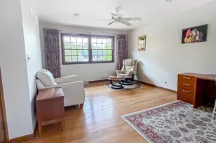 17W525 Concord Pl, Darien, IL 60561 - Photo 26