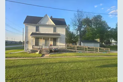102 E Washington Street, Ashkum, IL 60911 - Photo 1