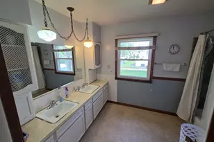 1706 16th Ave, Sterling, IL 61081 - Photo 18