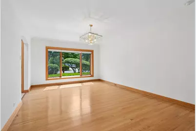 6630 N Spokane Avenue, Lincolnwood, IL 60712 - Photo 6