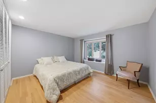 10023 S Wood Ln, Palos Hills, IL 60465 - Photo 20