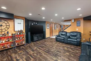 1576 Pine Lake Dr, Naperville, IL 60564 - Photo 38