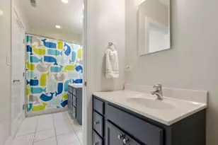 1931 N Damen Ave, Chicago, IL 60647 - Photo 16