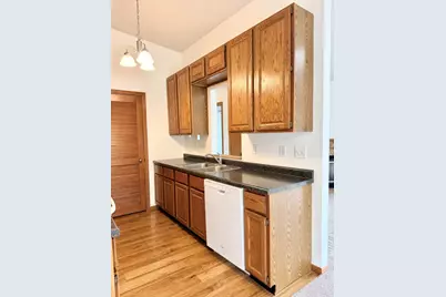 1848 Kerrybrook Court #1848, Sycamore, IL 60178 - Photo 18