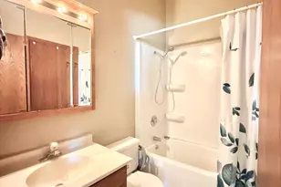 1848 Kerrybrook Ct, Sycamore, IL 60178 - Photo 26