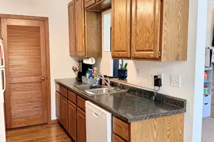 1848 Kerrybrook Ct, Sycamore, IL 60178 - Photo 18