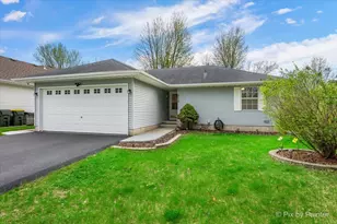 710 Redwood Ct, Genoa, IL 60135 - Photo 2