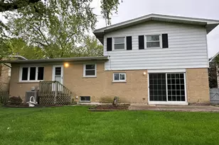821 W Manor Ct, Glenwood, IL 60425 - Photo 50