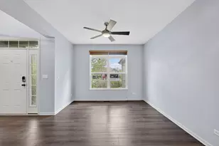 3624 Creekside Ct, Winthrop Harbor, IL 60096 - Photo 4
