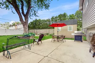 1288 N Ashland Ave, Palatine, IL 60074 - Photo 20