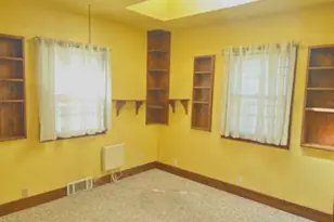 816 N 11th St, Rochelle, IL 61068 - Photo 14