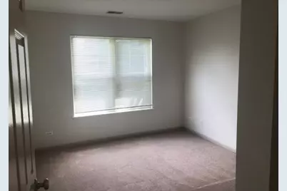 1103 Stratford Court #D, Elgin, IL 60120 - Photo 10